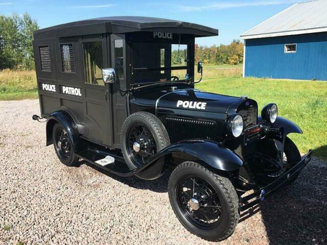1930 Ford Model A POLICE PATROL PADDY WAGON