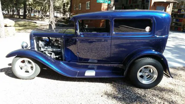 1930 Ford Model A 2 Door Sedan