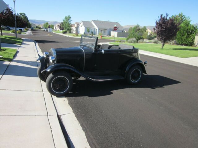 1930 Ford Model A Victoria