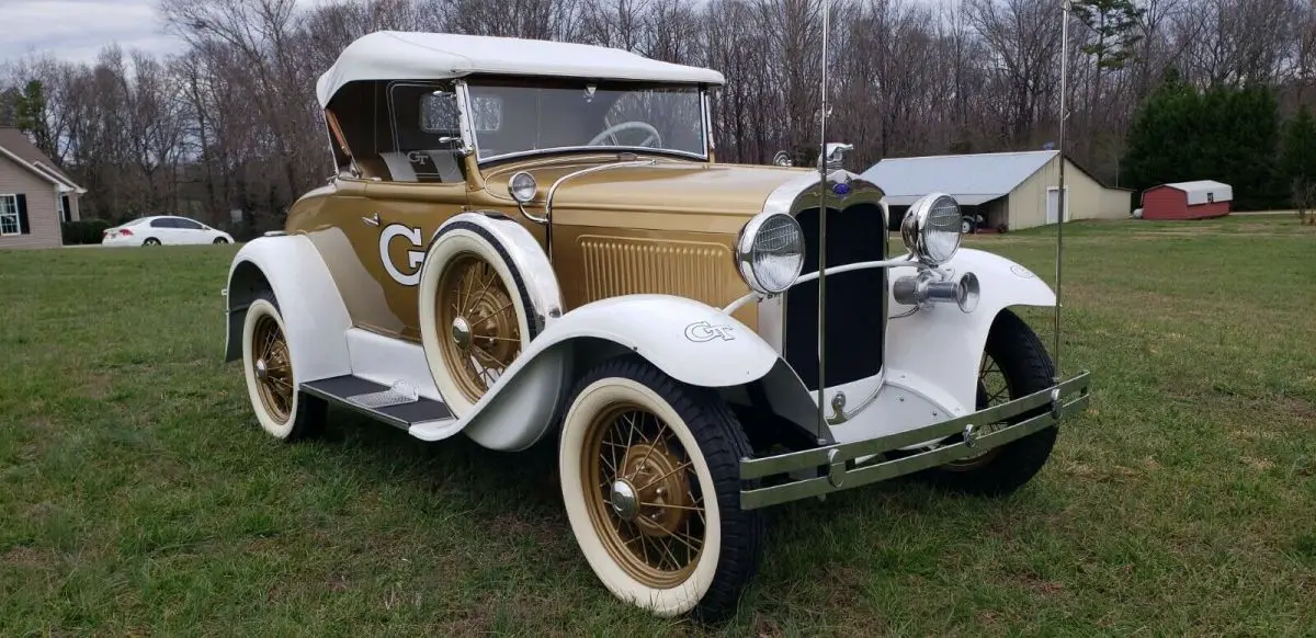 1930 Ford Model A Deluxe Roadster