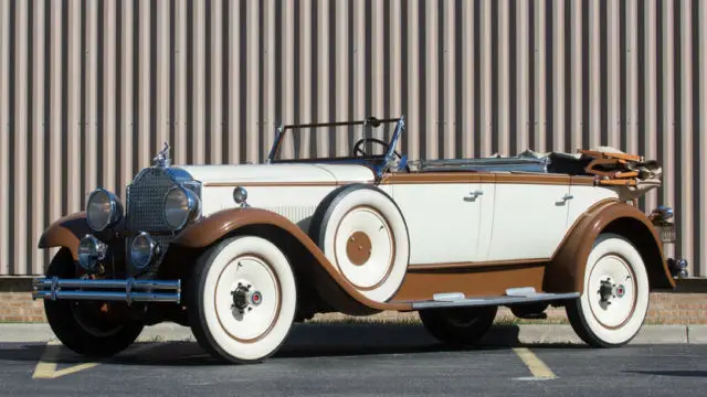 1930 Packard 733 Leather