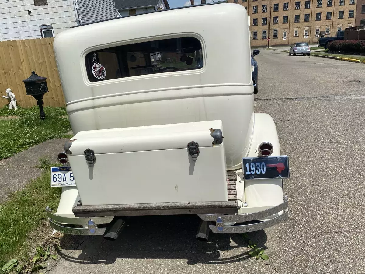 1930 Pontiac Custom