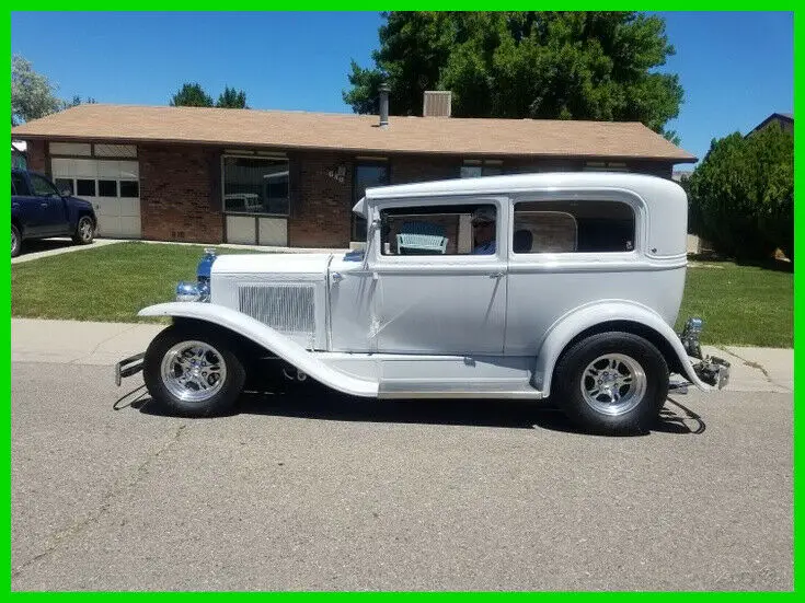 1930 Pontiac Sedan Classic