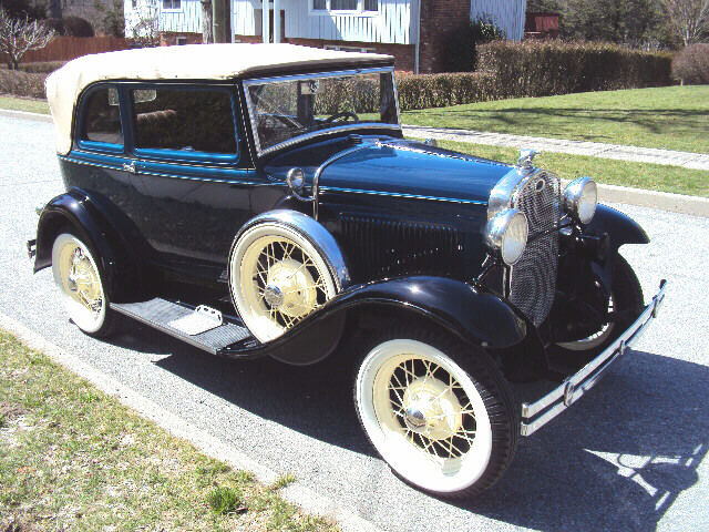 1931 Ford Model A 2 Door Convertible Sedan
