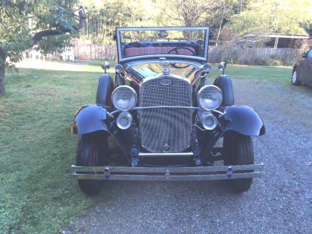 1931 Ford Model A Deluxe Cabriolet