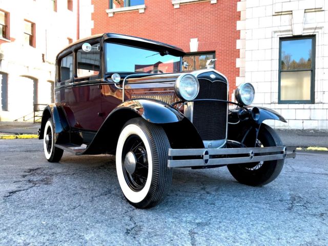 1931 Ford Model A 2 Door Tudor