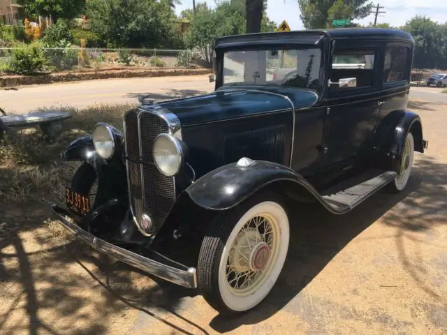 1931 Pontiac 2 Door Sedan