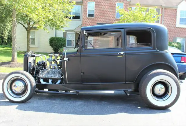 1931 Ford Model A victoria