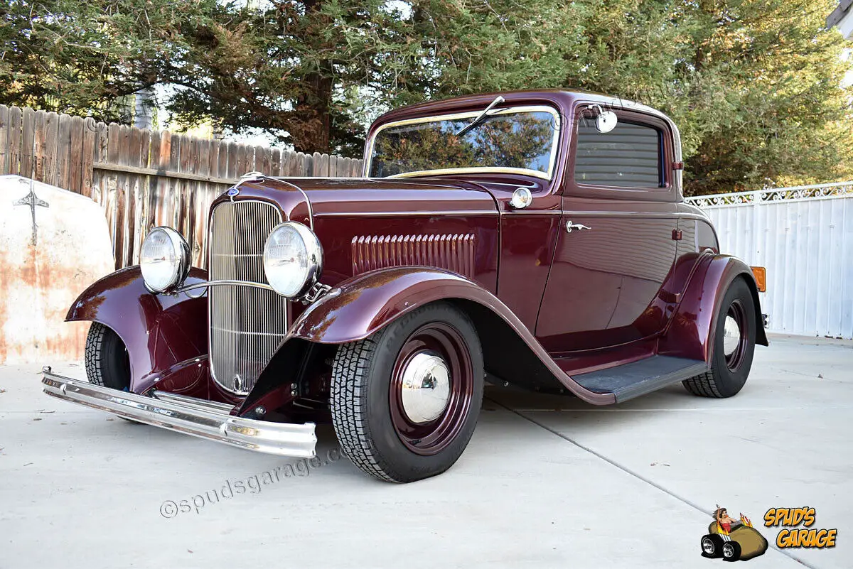 1932 Ford 3-Window Coupe Retro-Rod