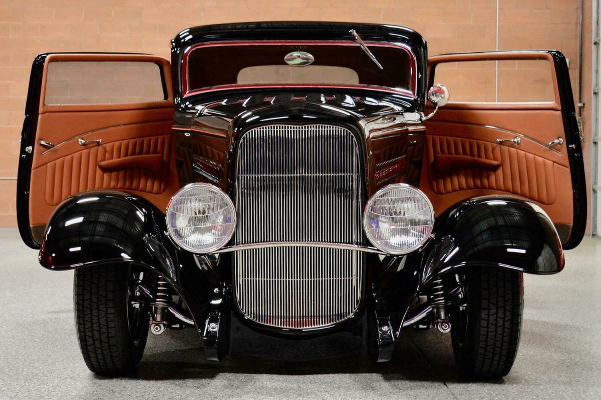 1932 Ford 3-Window Coupe Hot Rod 'Wiseguy'
