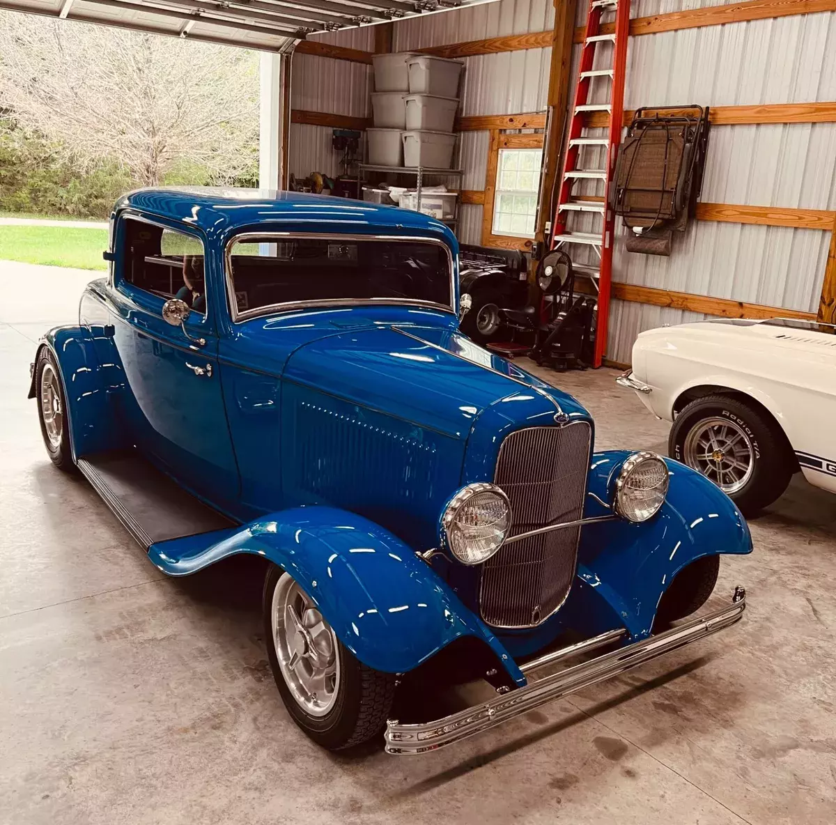 1932 Ford Model 18