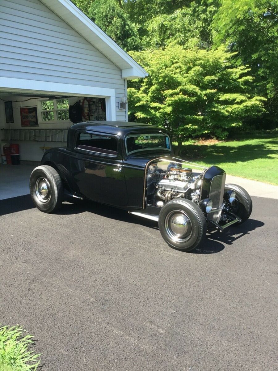 1932 Ford 3 Window Coupe Custom