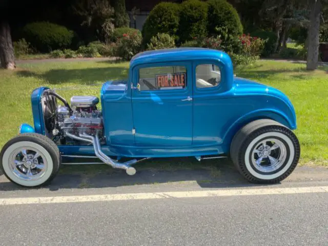 1932 Ford 5 window