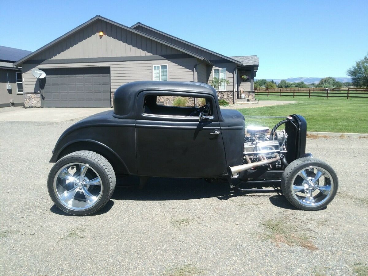 1932 Ford B