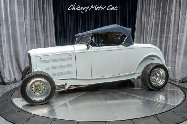 1932 Ford Custom Roadster --