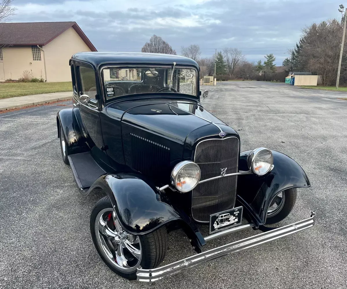 1932 Ford Model 18