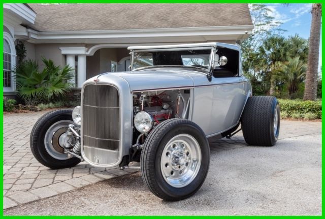 1932 Ford Model A Independent Suspension / Leather Interior