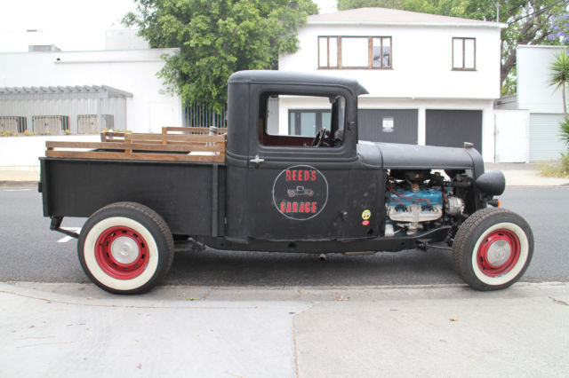1935 Ford Model A truck