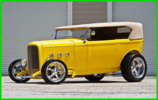 1932 Ford Phaeton Custom / 1 of 12 CA Bodies / Show Quality