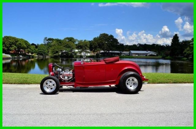 1932 Ford Roadster 1932 Ford Roadster 327 V8 Automatic 700R4 overdrive Top & A/C