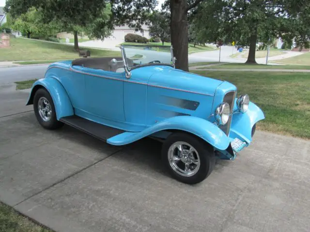 1932 Ford Roadster Deluxe