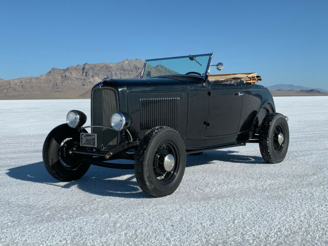 1932 Ford Deluxe Roadster Deluxe