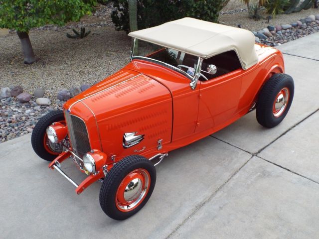 1932 Ford Roadster 1950s-style Dry Lakes look