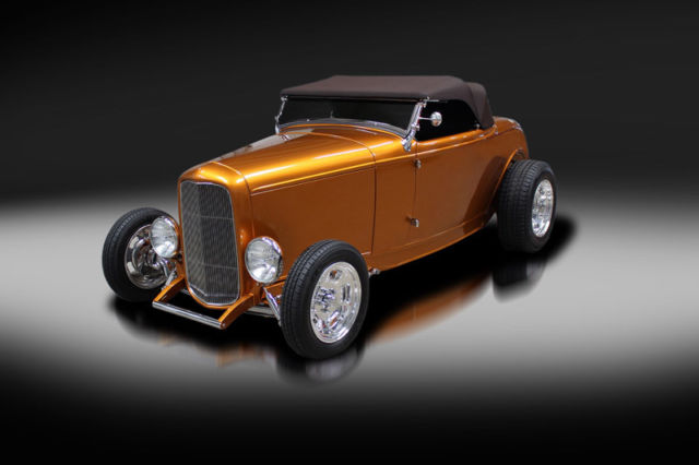 1932 Ford Steel Roadster Custom "Great 8 Contender"