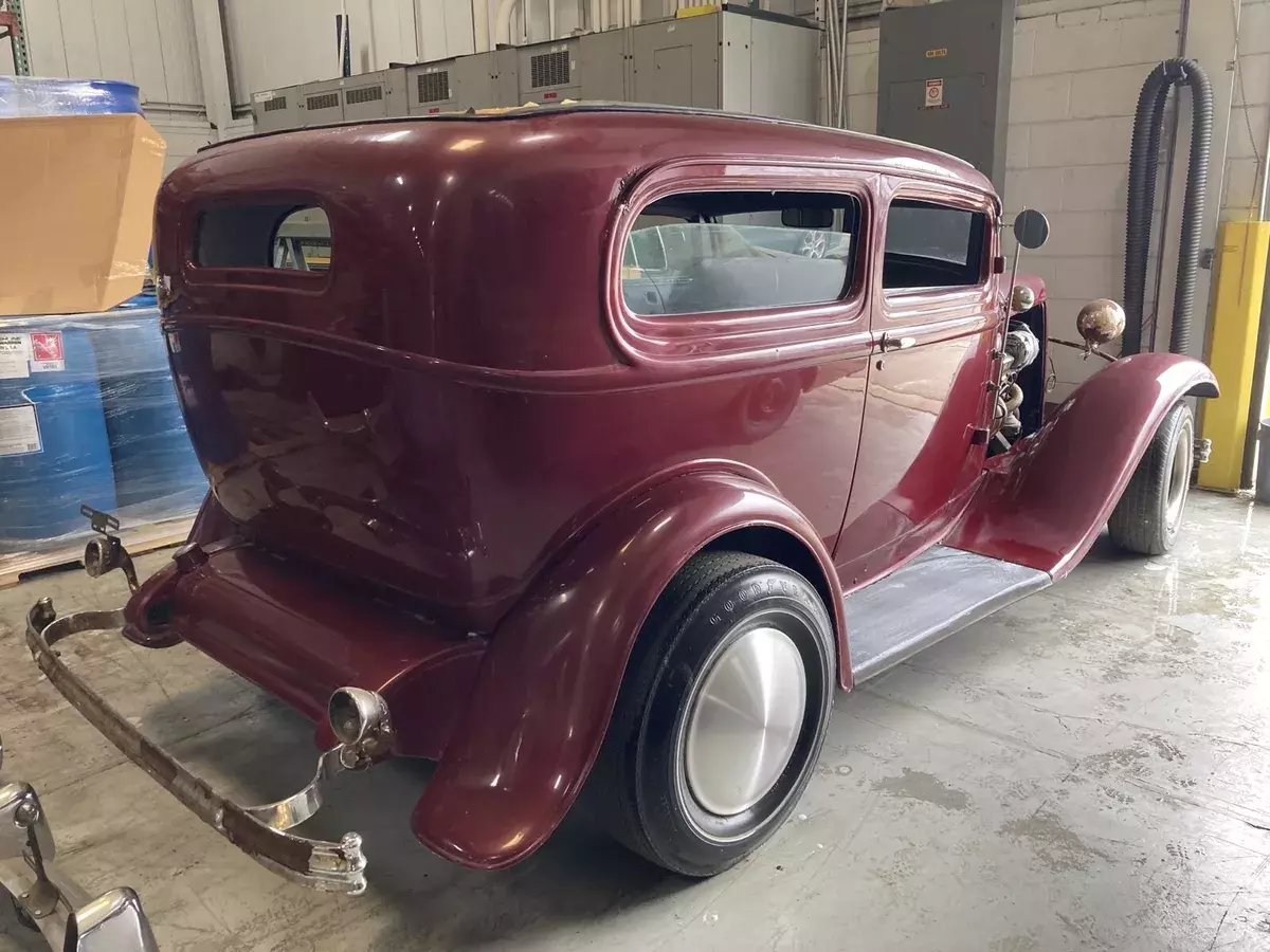 1932 Ford Victoria