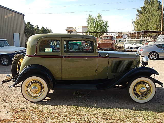 1932 Ford Victoria Victoria Deluxe