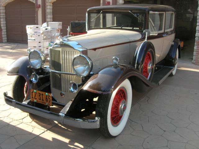 1932 Packard Standard Eight Sedan