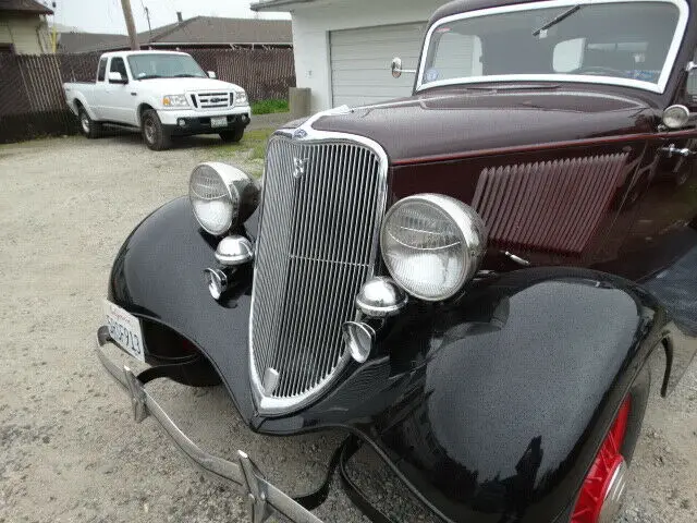 1933 Ford 3 w coupe