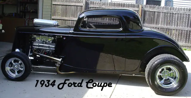 1933 Ford Coupe 3 Window