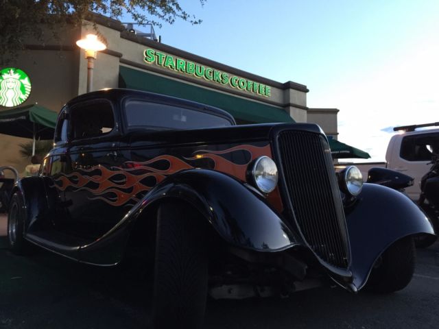 1933 Ford coupe