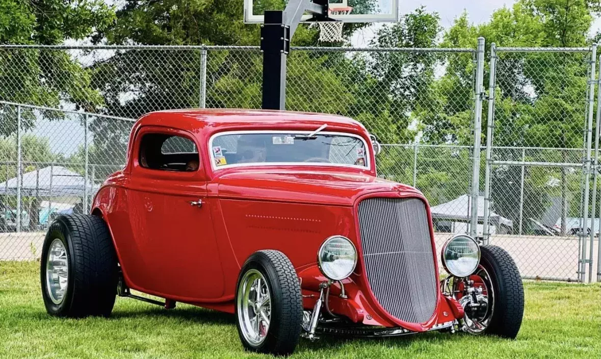 1933 Ford Coupe lowboy