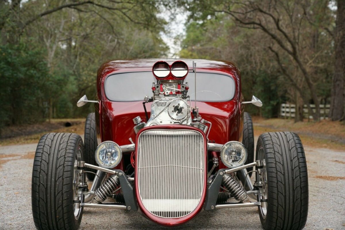 1933 Ford COUPE