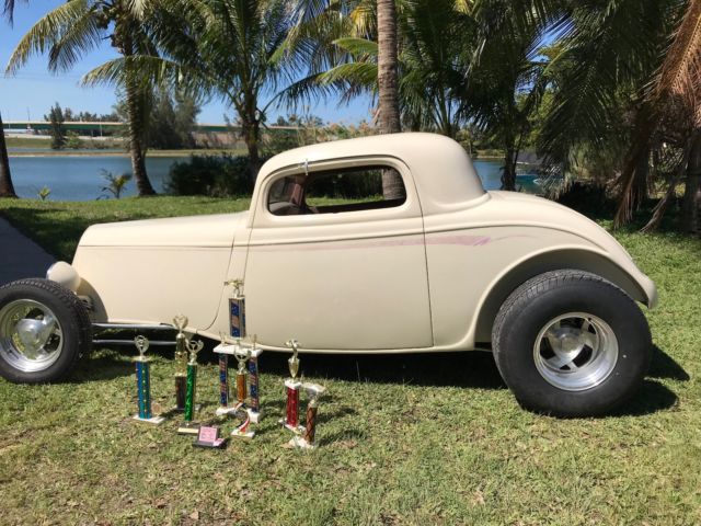 1933 Ford 1933 Ford Henry Steel Coupe White