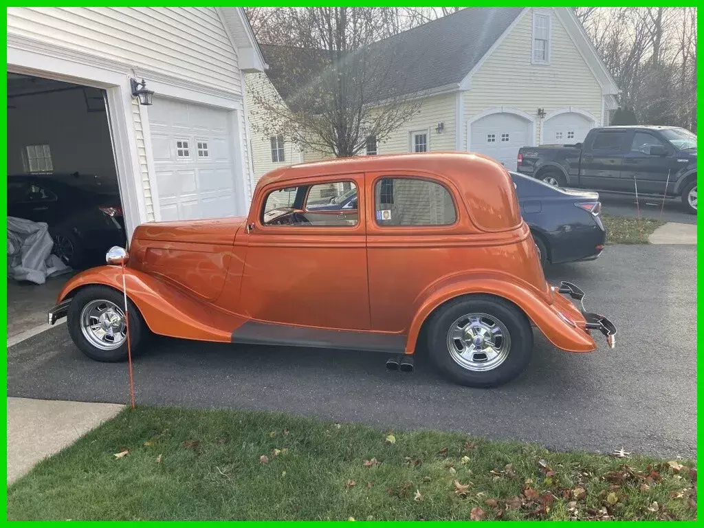 1933 Ford Victoria