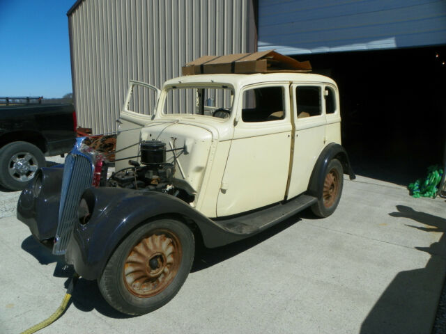 1933 Willys Model 77
