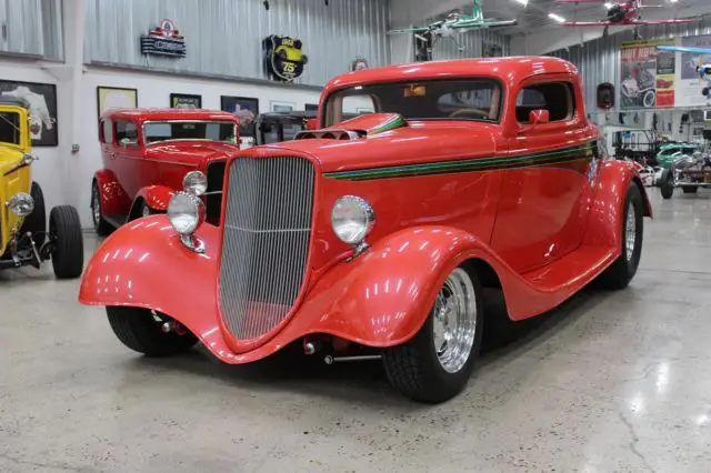 1934 Ford 3-Window Coupe