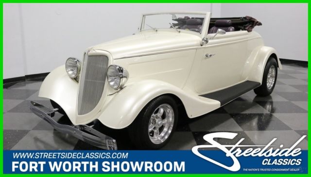 1934 Ford Cabriolet