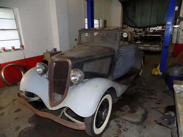 1934 Ford Model A Cabriolet