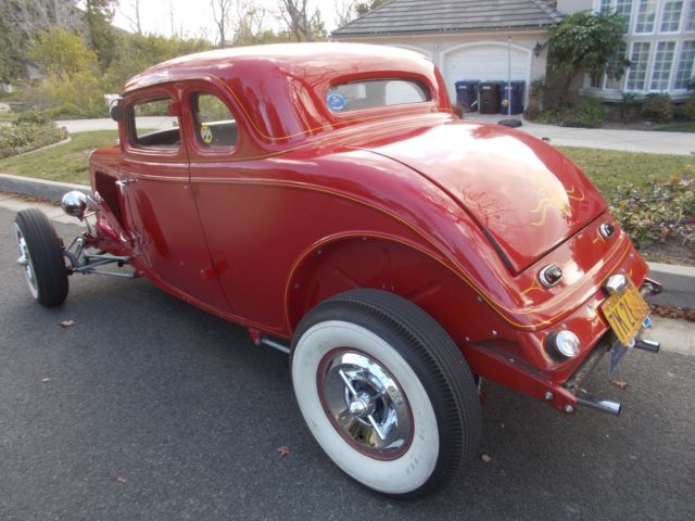 1934 Ford MODEL 40 CHOPPED DELUXE COUPE