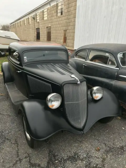 1934 Ford Coupu