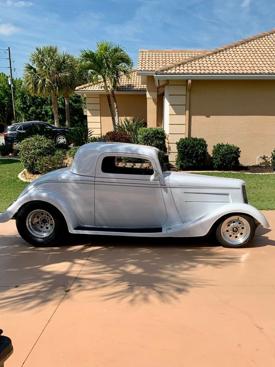 1934 Ford Model 40