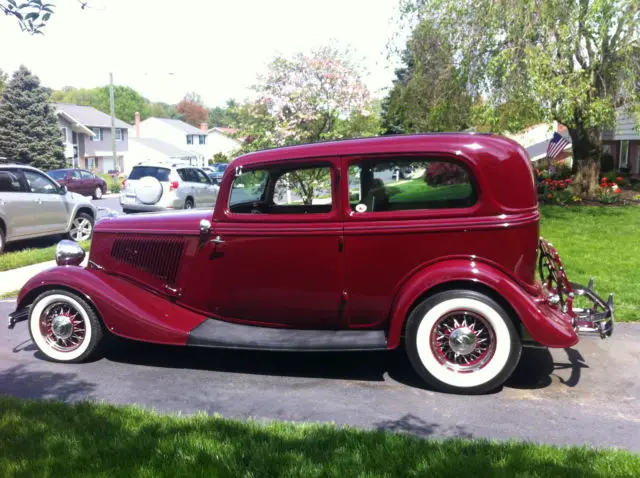 1934 Ford Sedan