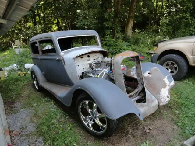 1934 Plymouth PLM 2 Door Sedan