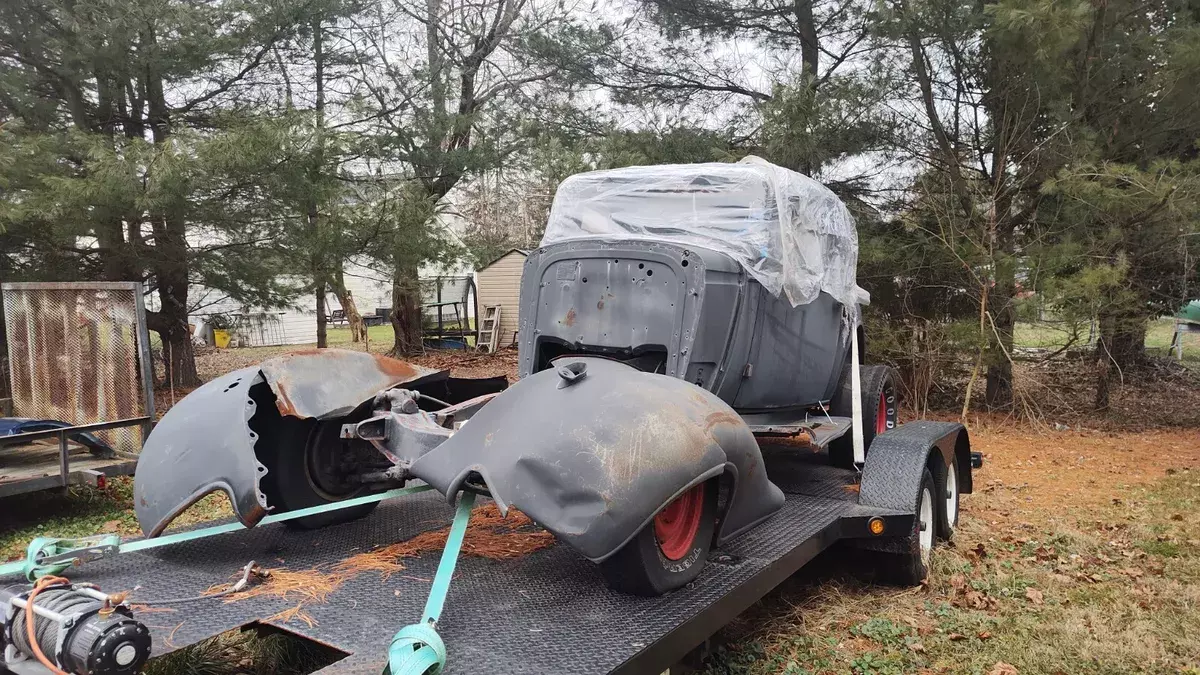 1935 Buick 46 S COUPE PROJECT NEEDS RESTORATION