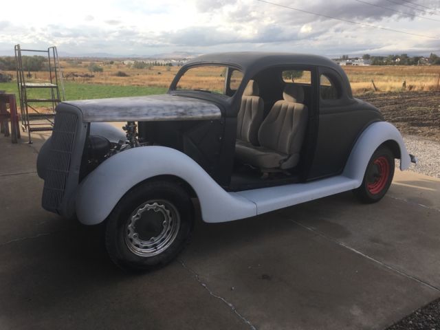 1935 Ford 5w coupe na