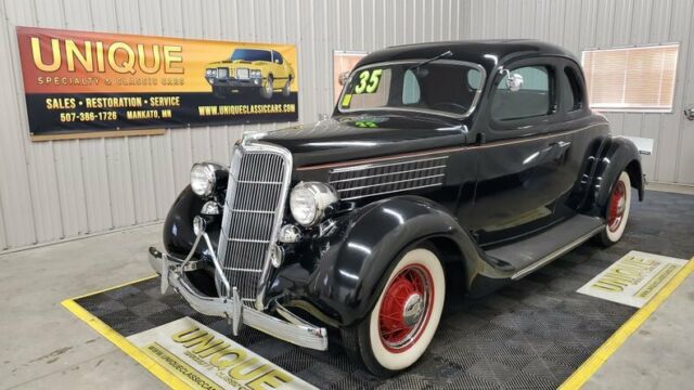 1935 Ford Deluxe 5 Window Coupe Rumbleseat